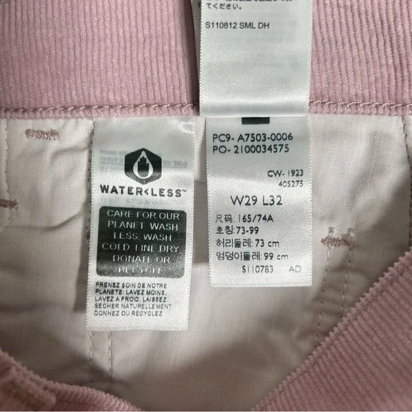 Levi's Ribcage Pink Bellbottom Flare Boot Wide Leg Corduroy Pants 29x32 NWT $80 - Picture 8 of 8